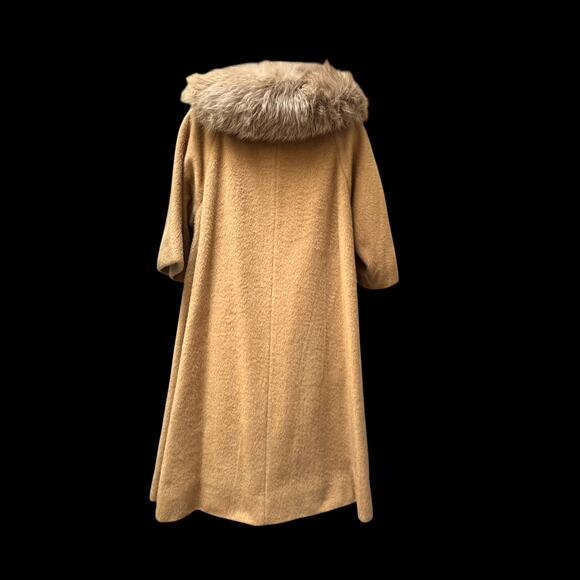 1960s Lilli Ann Tisse a Paris Caramel Swing Mohair Coat w/ Fur Collar, Bow 39” - Picture 4 of 16
